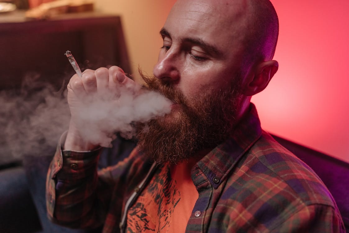 How to Smoke Weed | Bloom Supply Canada